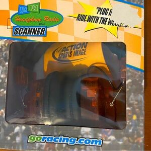 Father’s Day🏁Racing Headphones Radio AM FM NASCAR-Indy 500- and More!! NEW!